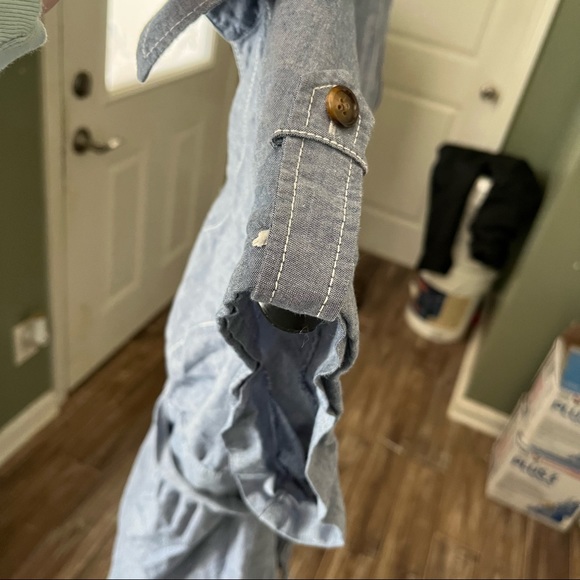 EUC maternity top blouse old navy denim blue Jean - Picture 5 of 8